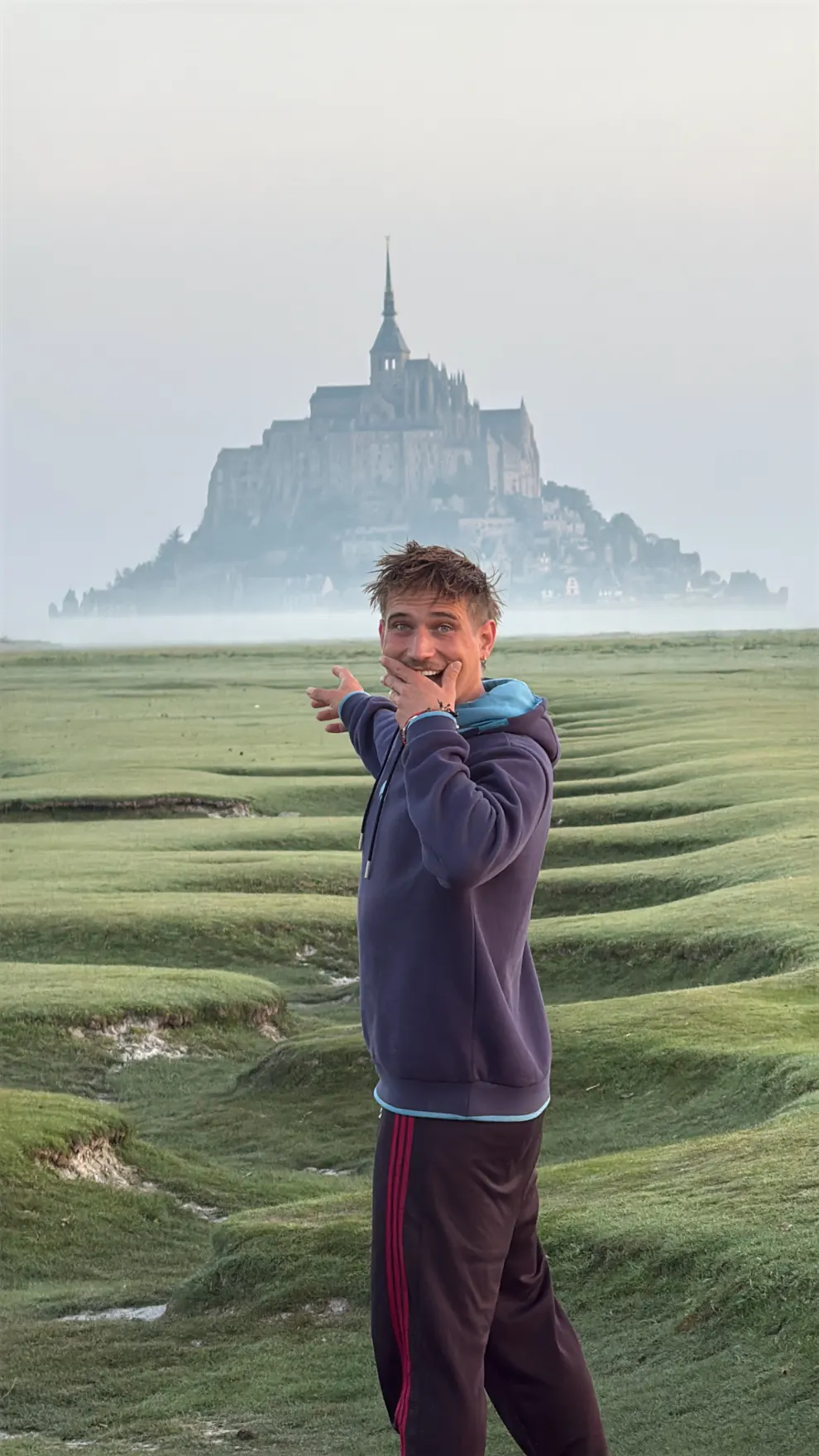Josua vor dem Mont-Saint-Michel